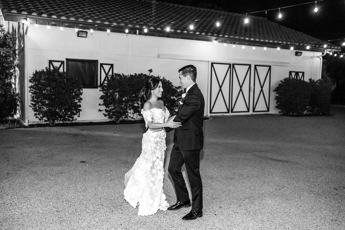 hummingbird nest q vineyard wedding