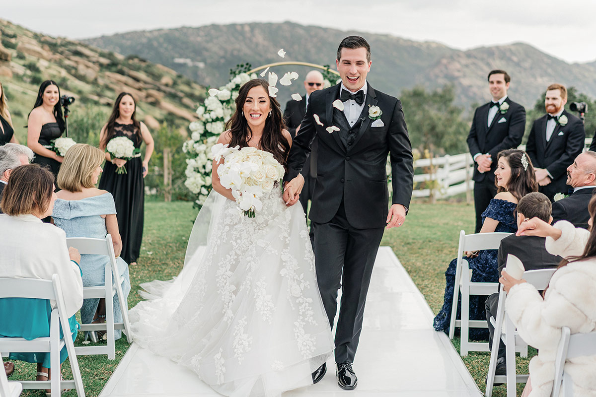 hummingbird nest q vineyard wedding