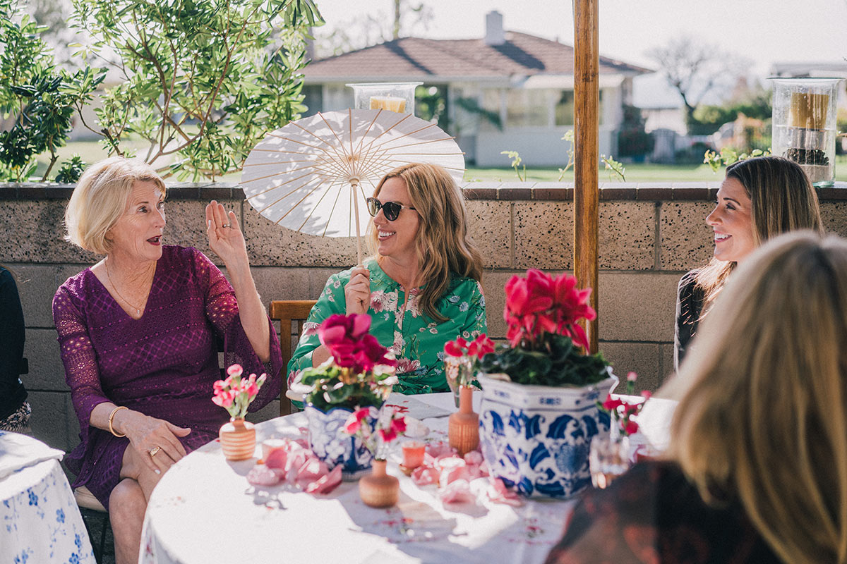 who pays for the bridal shower