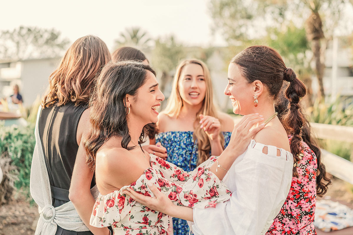 who pays for the bridal shower