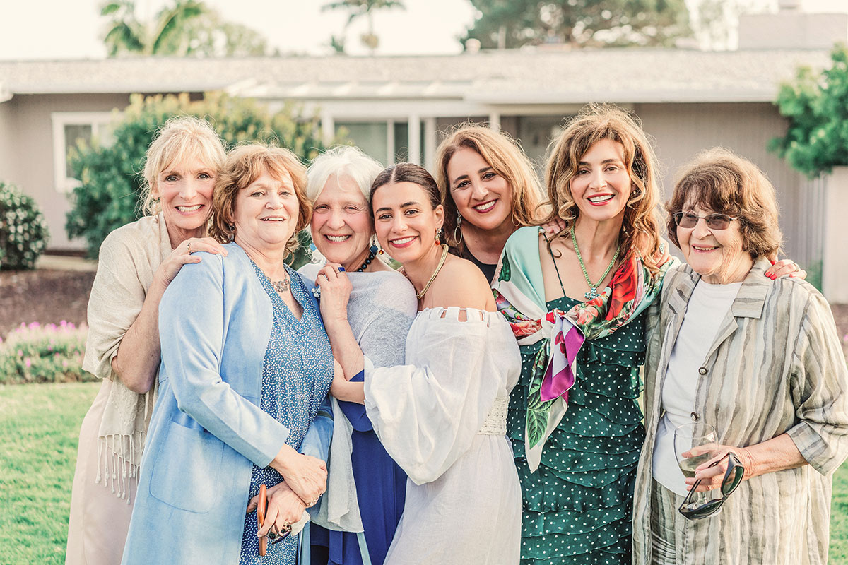 who pays for the bridal shower
