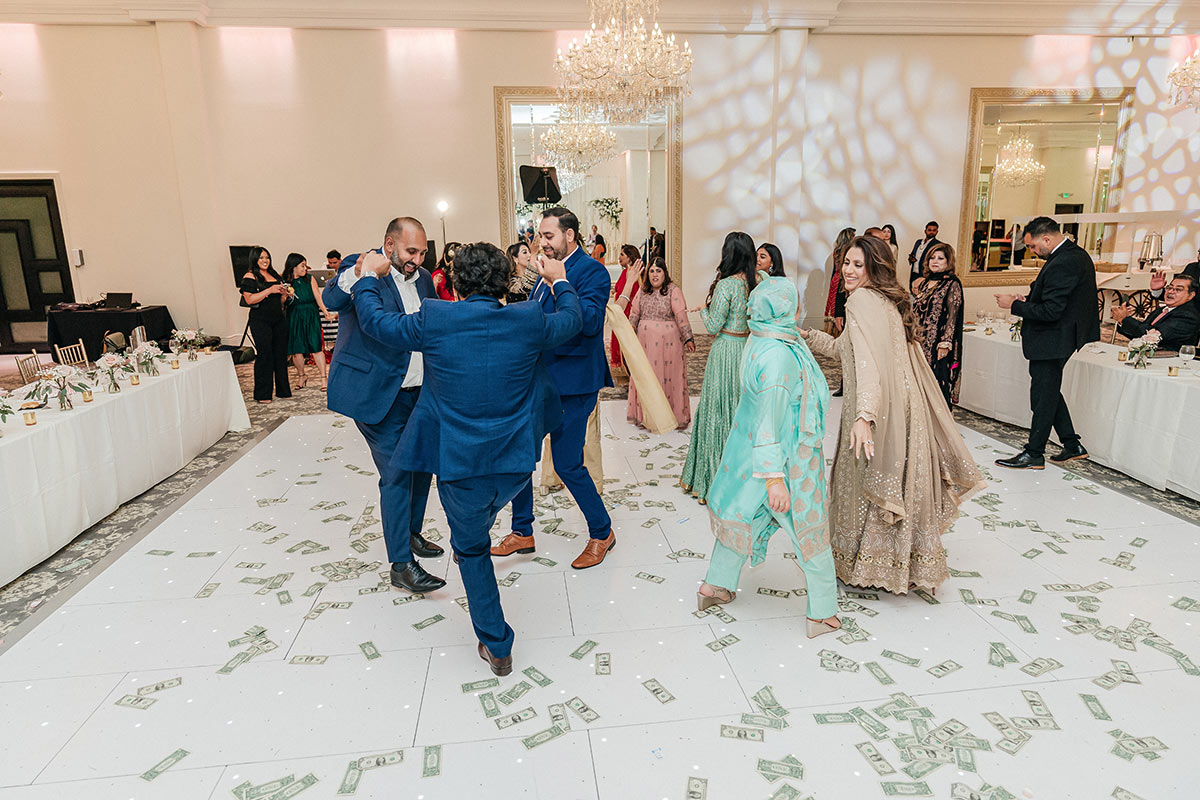 wedding dollar dance