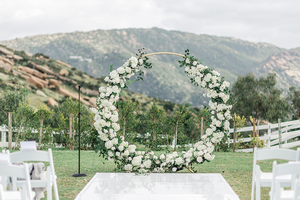 ceremony arbor ideas