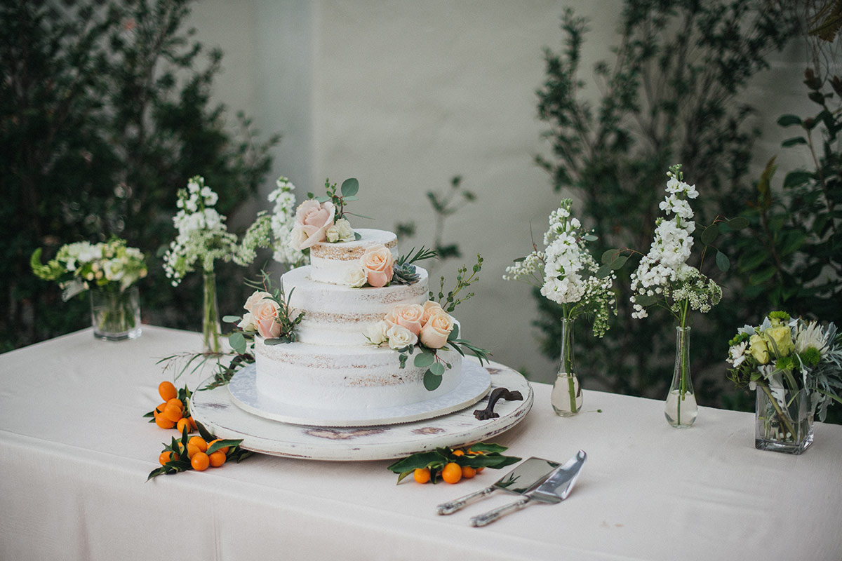 naked wedding cake