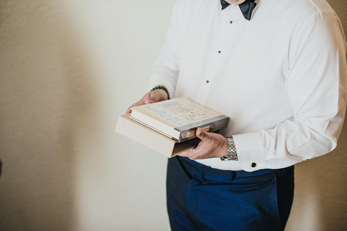 gift for your fiancé