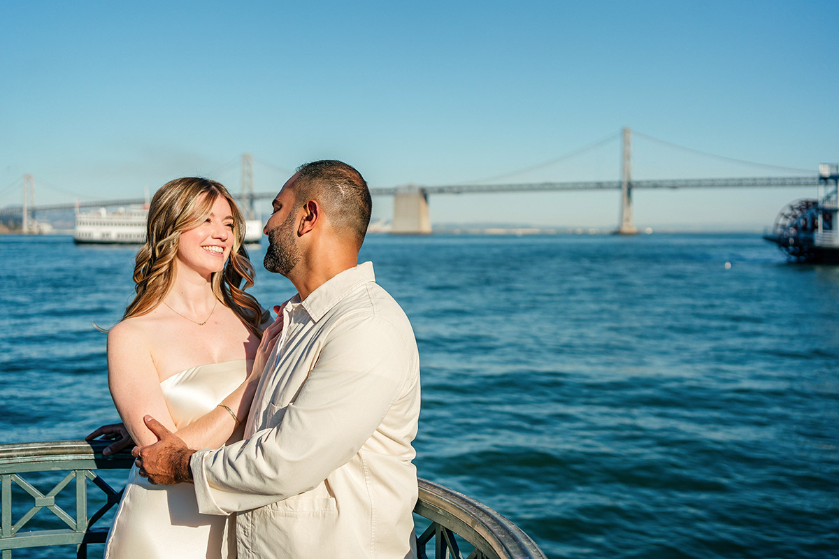 what to wear for engagement photos