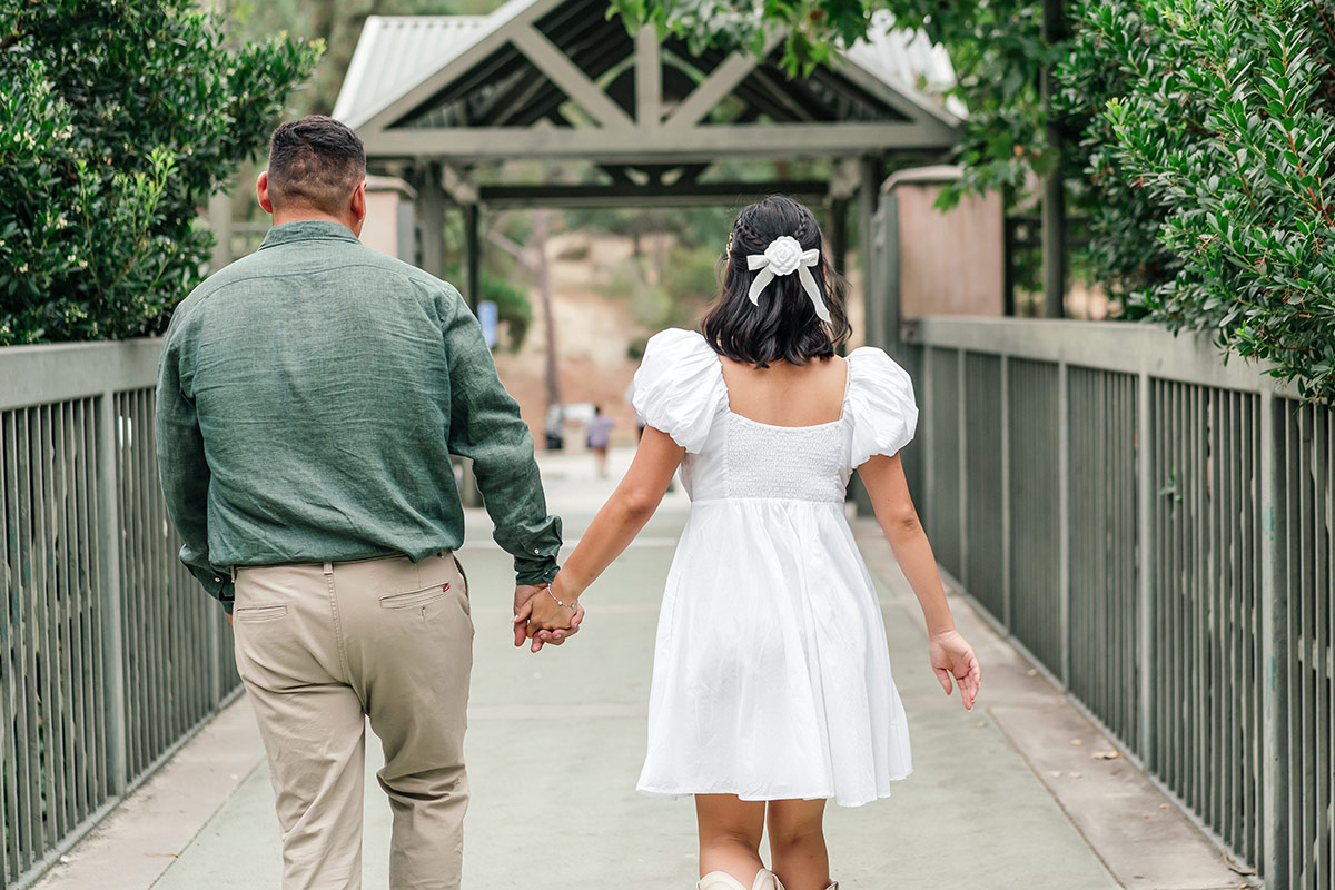 choosing your engagement session outfits