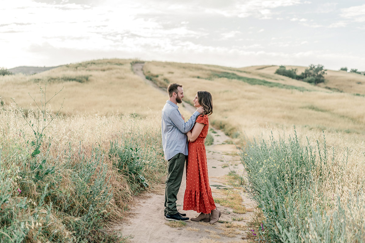 choosing your engagement session outfits