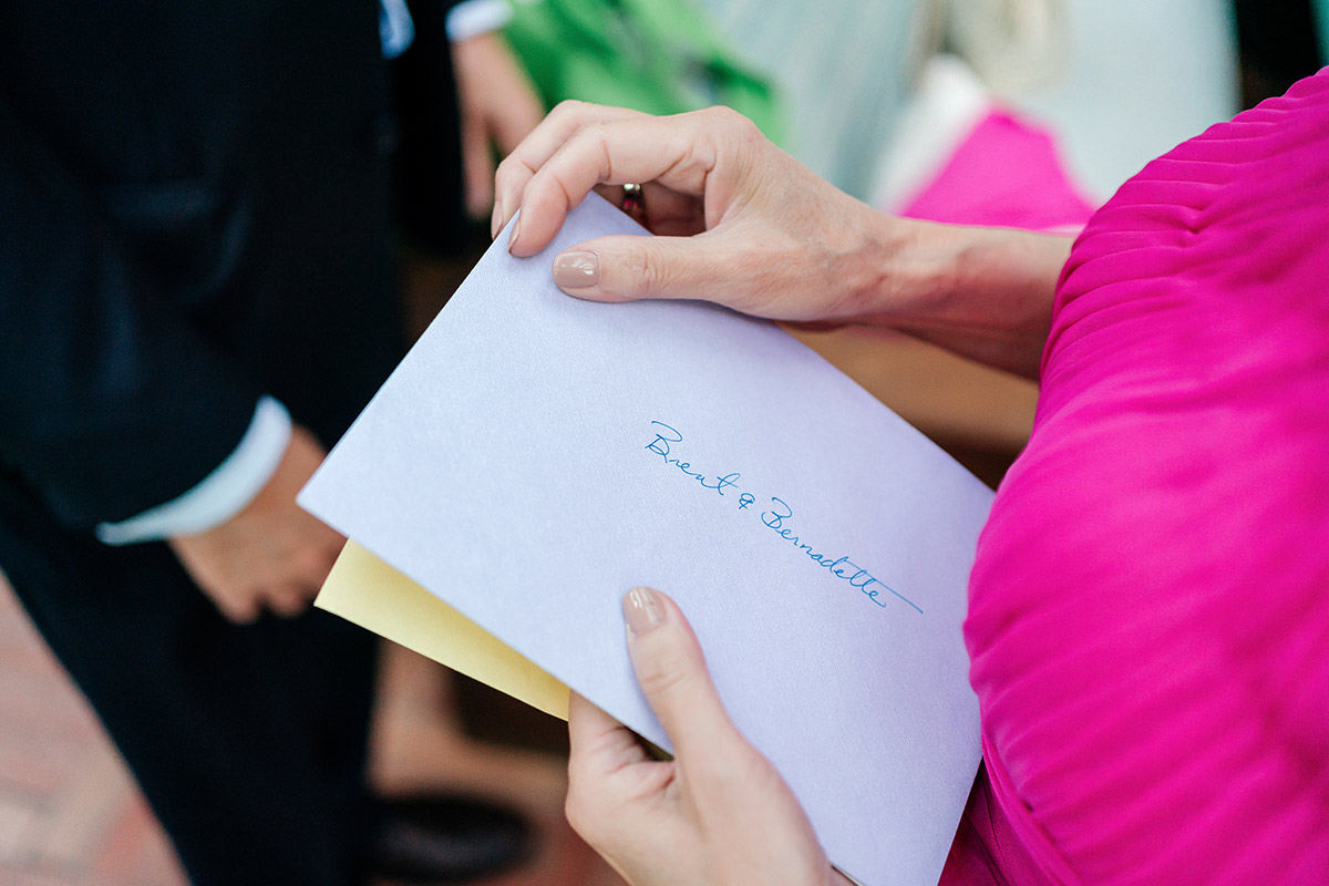 how much to give for a wedding gift 2024