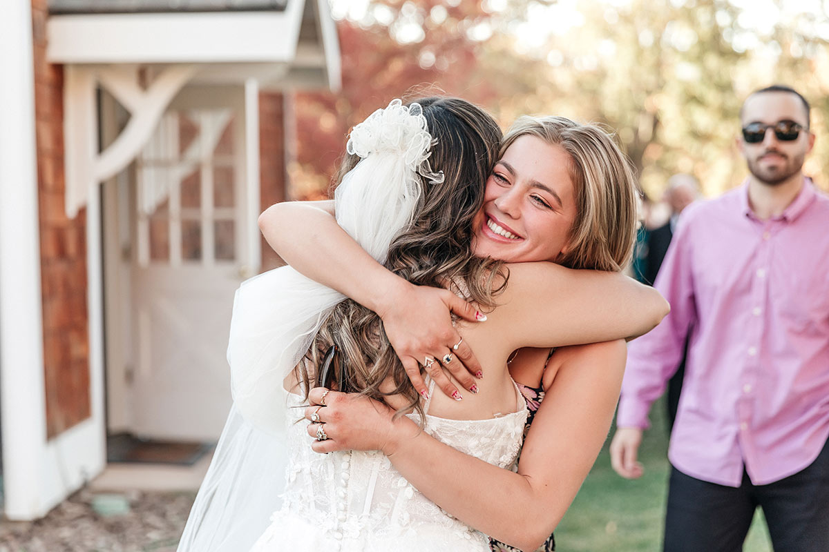 photojournalistic wedding photography