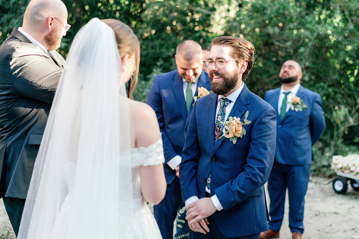 documentary style wedding photographers